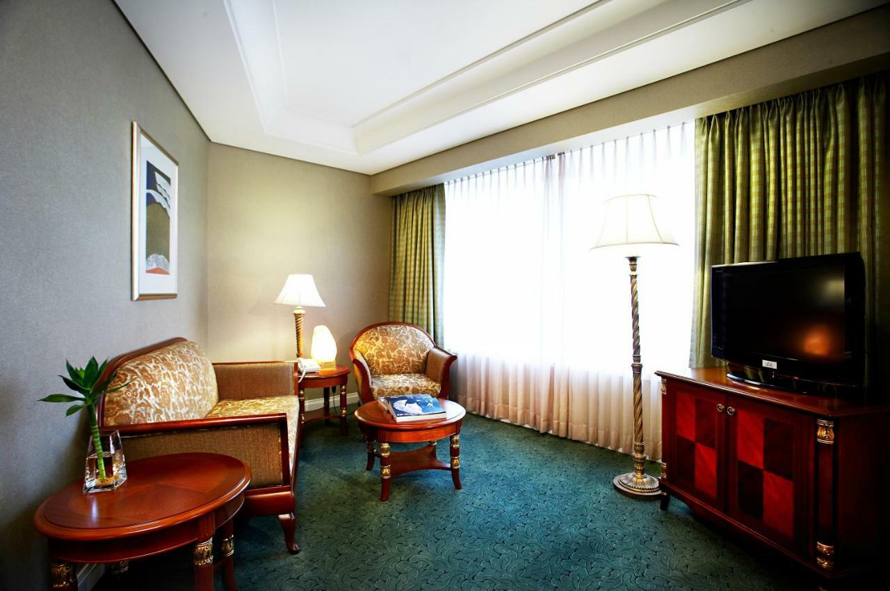 High1 Grand Hotel Main Tower Jeongseon Buitenkant foto